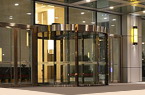 How Do Revolving Door Wings Ac